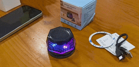 LUMIDIA MINI | Parlante Magnético con Luz RGB